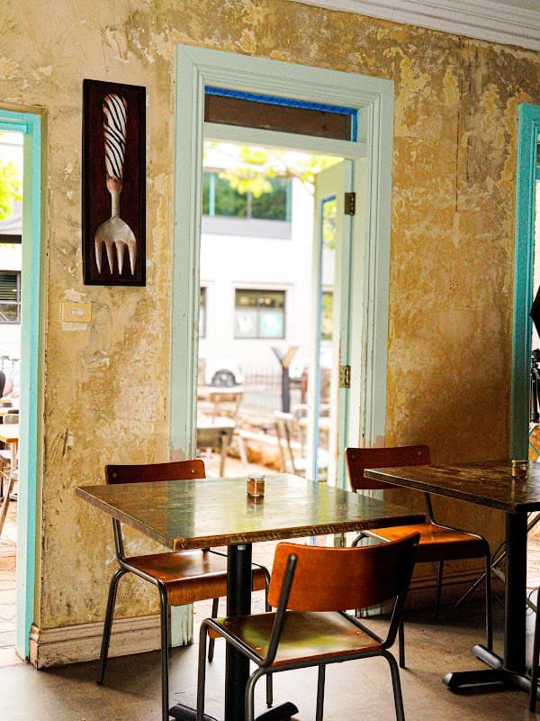 Cafe Oratnek