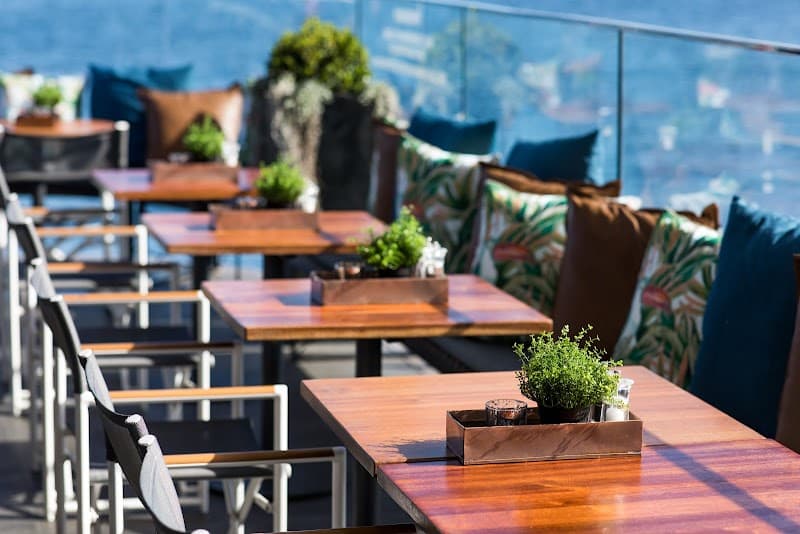 Sydney Seaplanes Lounge (Formerly Empire Lounge)